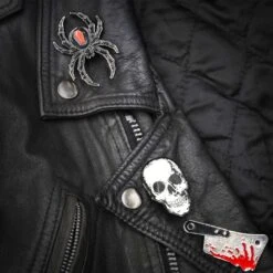 Cleaver Blood Splatter Enamel Pin -Creepy Wear World BEASG 5 1