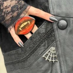 V Spider Web Tip Chrome Pin -Creepy Wear World BEVSWT 5