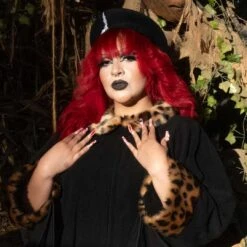 Glamour Ghoul Web Cape Leo Fur -Creepy Wear World GHDGBWCL 4